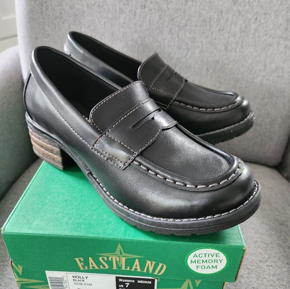 Women's loafers, size 7, color black - Picture 4 of 6